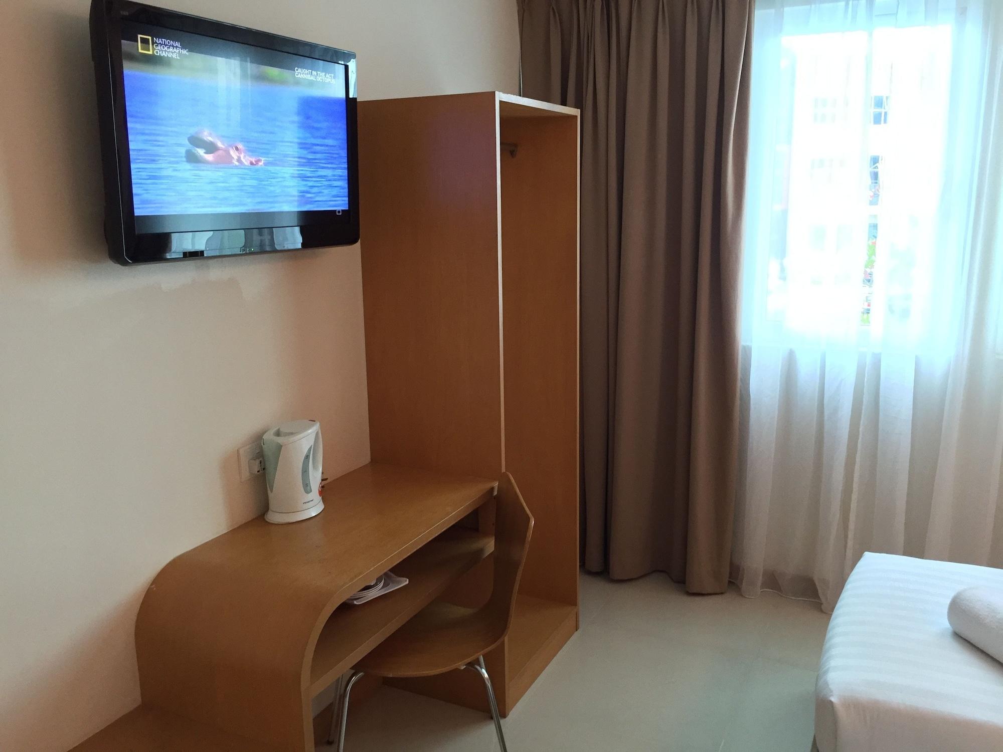 קואה Hotel Asia מראה חיצוני תמונה