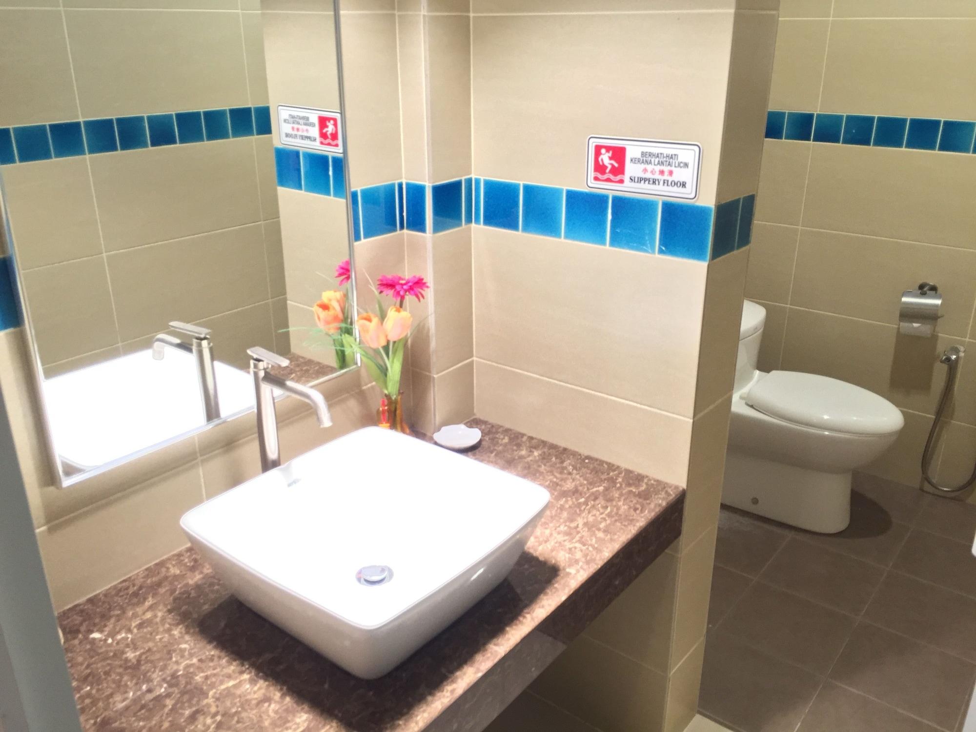 קואה Hotel Asia מראה חיצוני תמונה