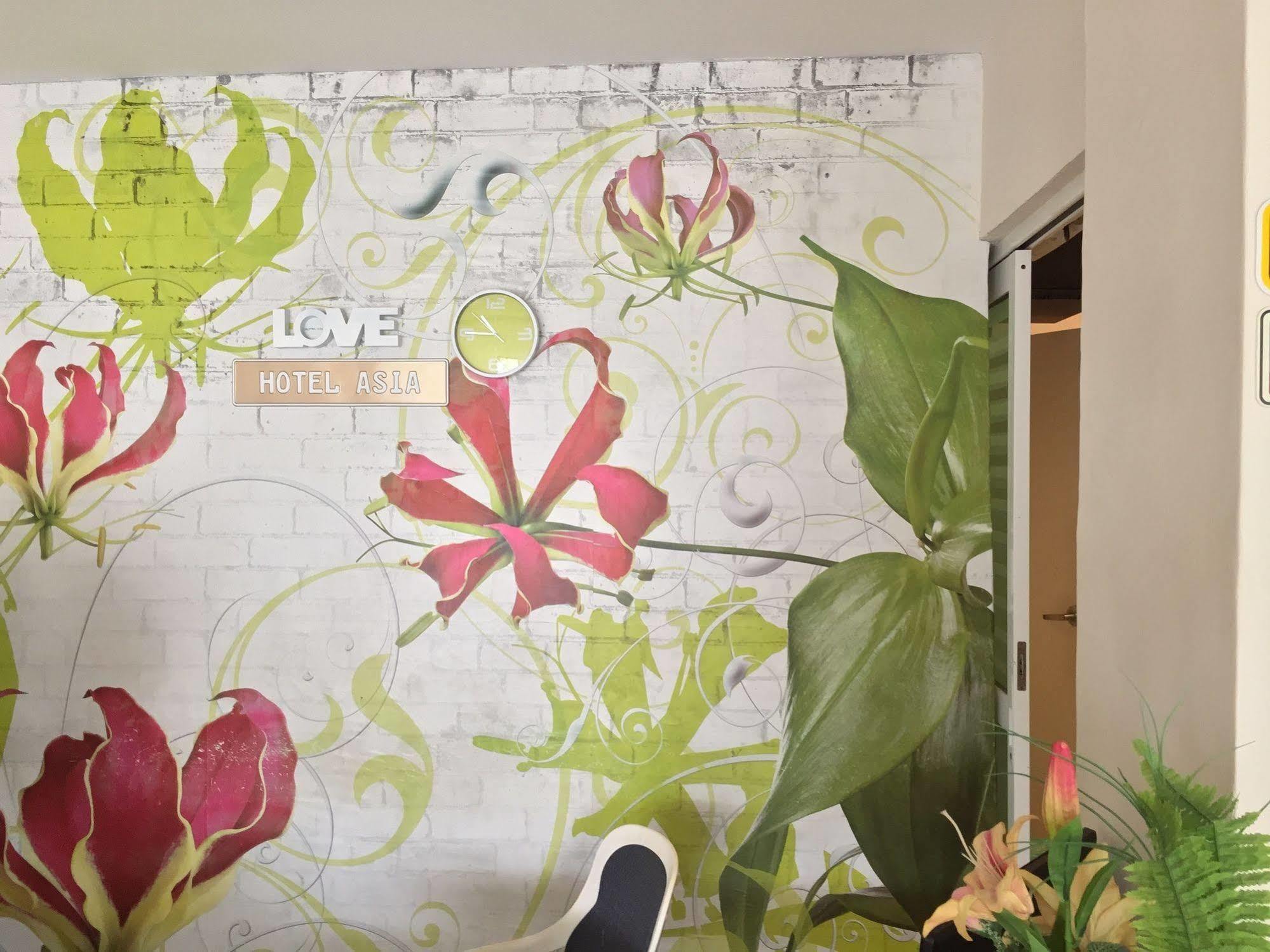 קואה Hotel Asia מראה חיצוני תמונה